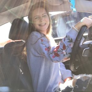 Meet your Posher, Sara beth